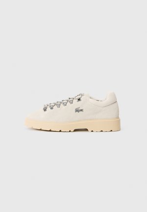 BASESHOT WNT 225 - Tenisky - off white