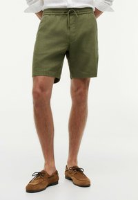 Niewybrane, dark artichoke