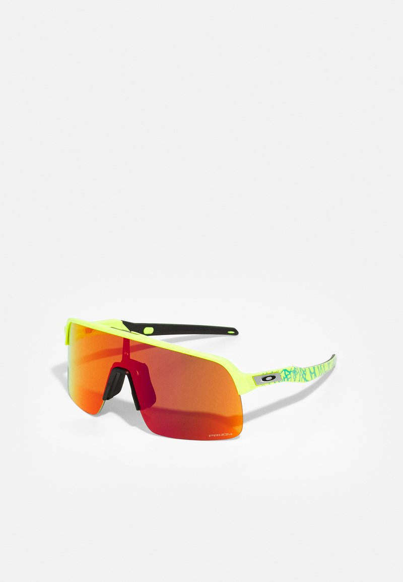 Oakley SUTRO LITE UNISEX - Športna očala - matte tennis ball/yellow celeste neuron