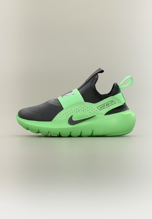 Nike Performance, FLEX RUNNER 4 UNISEX - Laufschuh Straße - black/illusion green