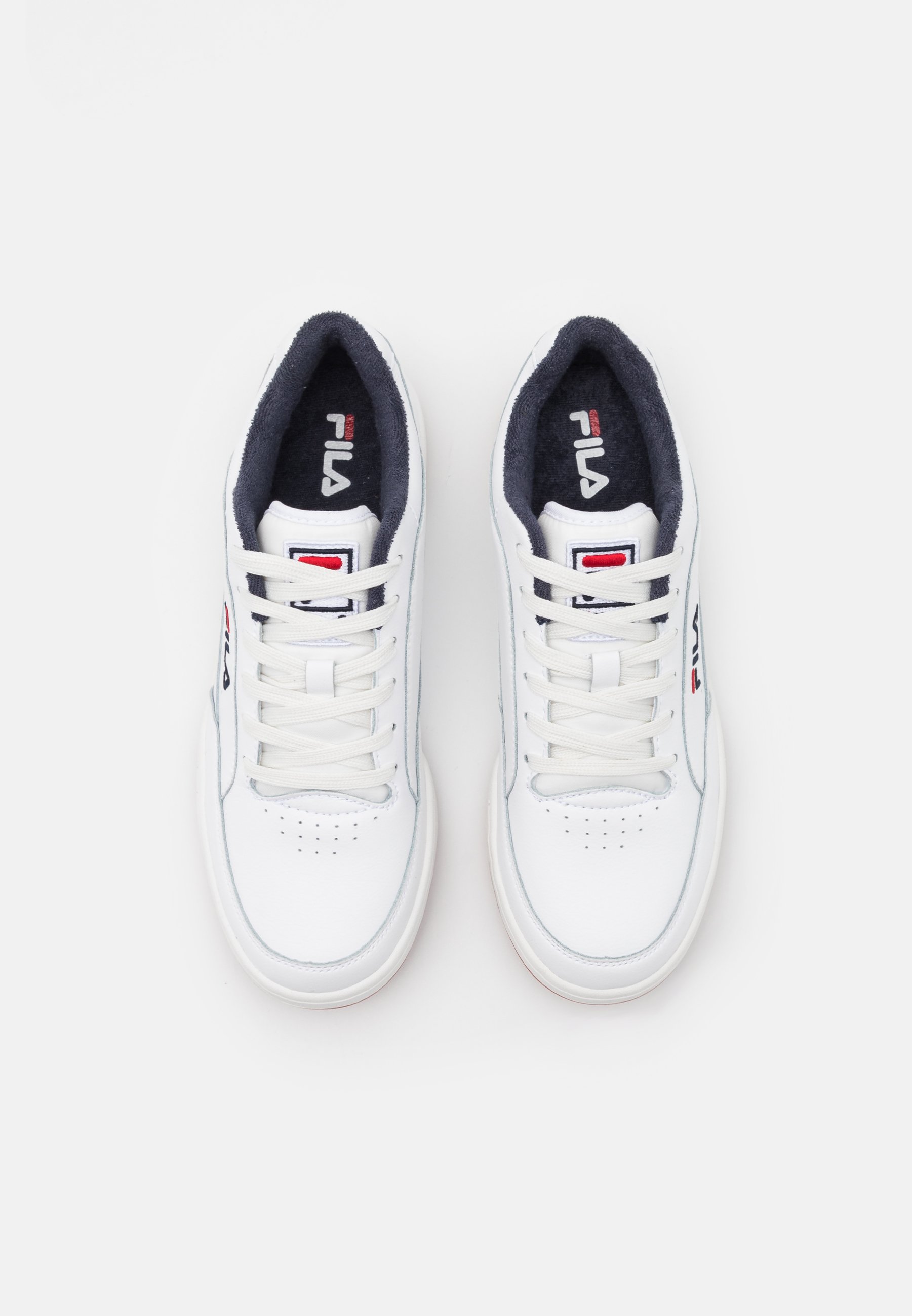Fila TOWN CLASSIC - Trainers - white/red/white - Zalando.ie