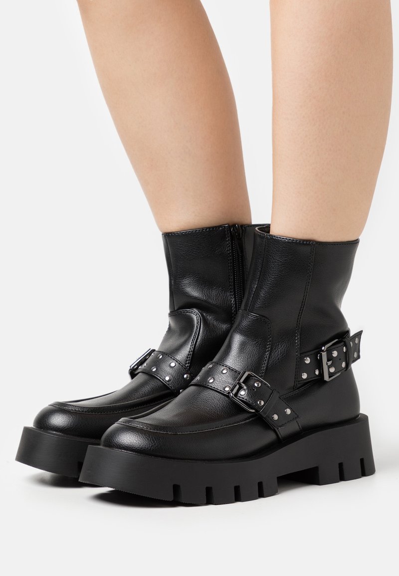 even and odd bottines