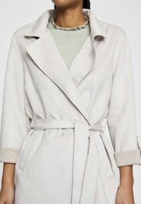 PULL&BEAR Cappotto corto - beige