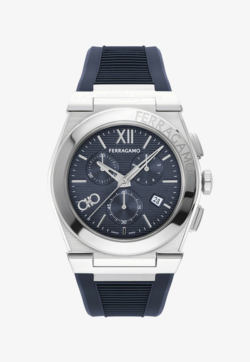 Vyriškas Ferragamo chronografas su mėlynu tekstūruotu skydeliu, sidabriniu korpusu, trimis subdiali, datos langu ir juodu guminio dirželiu.