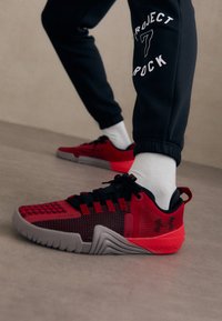 REIGN 6 - Pantofi training - inferno red/racer red/black