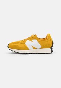 Não selecionado, varsity gold