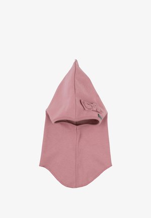 Cappellino di cotone rosa chiaro con una punta, copertura estesa per il collo e un accento decorativo a fiocco laterale. Texture liscia in tutto.