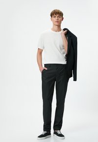 Koton CREW NECK SHORT SLEEVE - T-shirt basic - white