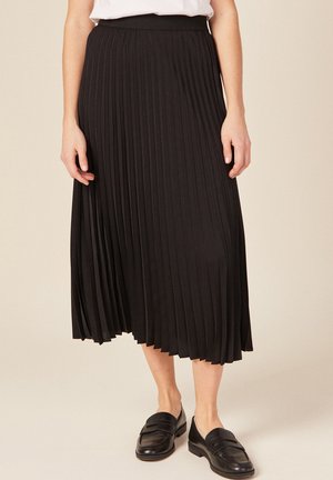 Schwarzer plissierter Midiskirt mit hohem Taillenbund. Hergestellt aus einem glatten, dehnbaren Stoff, der gleichmäßige vertikale Falten aufweist.
