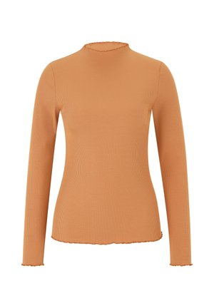 Langsleeve top in verbrand oranje, gemaakt van ribstof. Heeft een hoge hals met gerimpelde afwerking en een iets gebogen zoom.