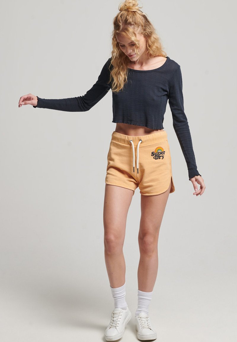 Superdry & Co Shorts bruin Superdry & Co Shorts bruin