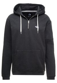 Tummanharmaa huppari, jossa on neljännesvetoketju, valkoiset nyörit, etupuolella kenguru-tasku ja pieni logopatchi rinnassa.