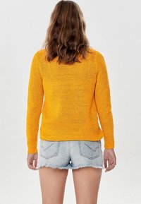 ONLY Strickpullover - yellow