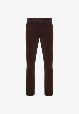 Brązowe spodnie z korduroju o gładkiej fakturze, proste nogawki, pojedyncze zapięcie na guzik i szlufki na pasek, z klasycznym krojem.