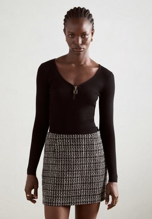 Morgan BANZI - Jumper - black
