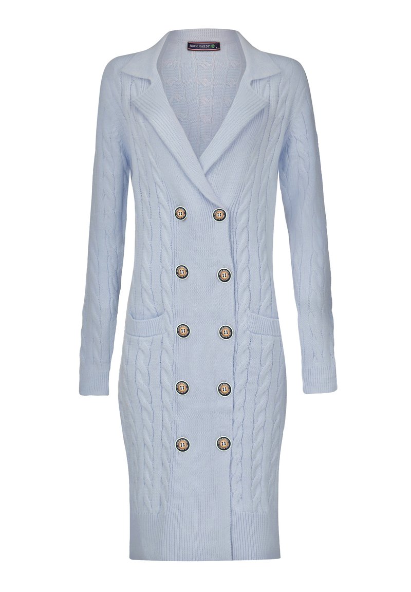 Cardigan a maglia blu chiaro con design doppiopetto, modelli a treccia, due tasche frontali e sei bottoni rotondi decorativi.