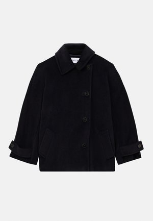 Námornícky modrý vlnený kabát s golierom, jednoradovým uzatváraním na gombíky, dvoma bočnými vreckami a manžetami s gombíkmi.