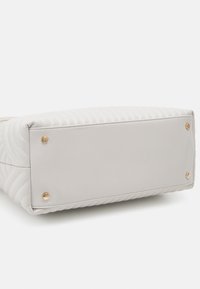 LIU JO TOTE SET - Handtas - bone