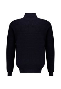 Pull en maille bleu marine foncé avec un col montant, des poignets côtelés et un motif texturé. Coupe droite avec un ourlet légèrement incurvé à l'arrière.