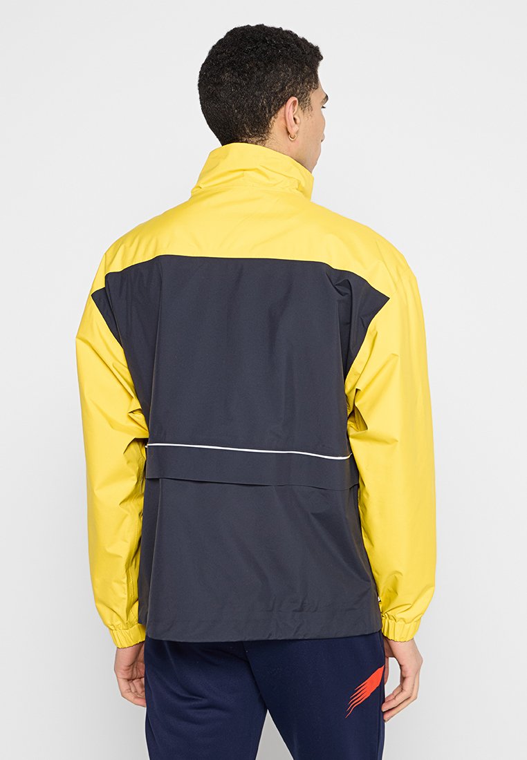 Outdoorjacke