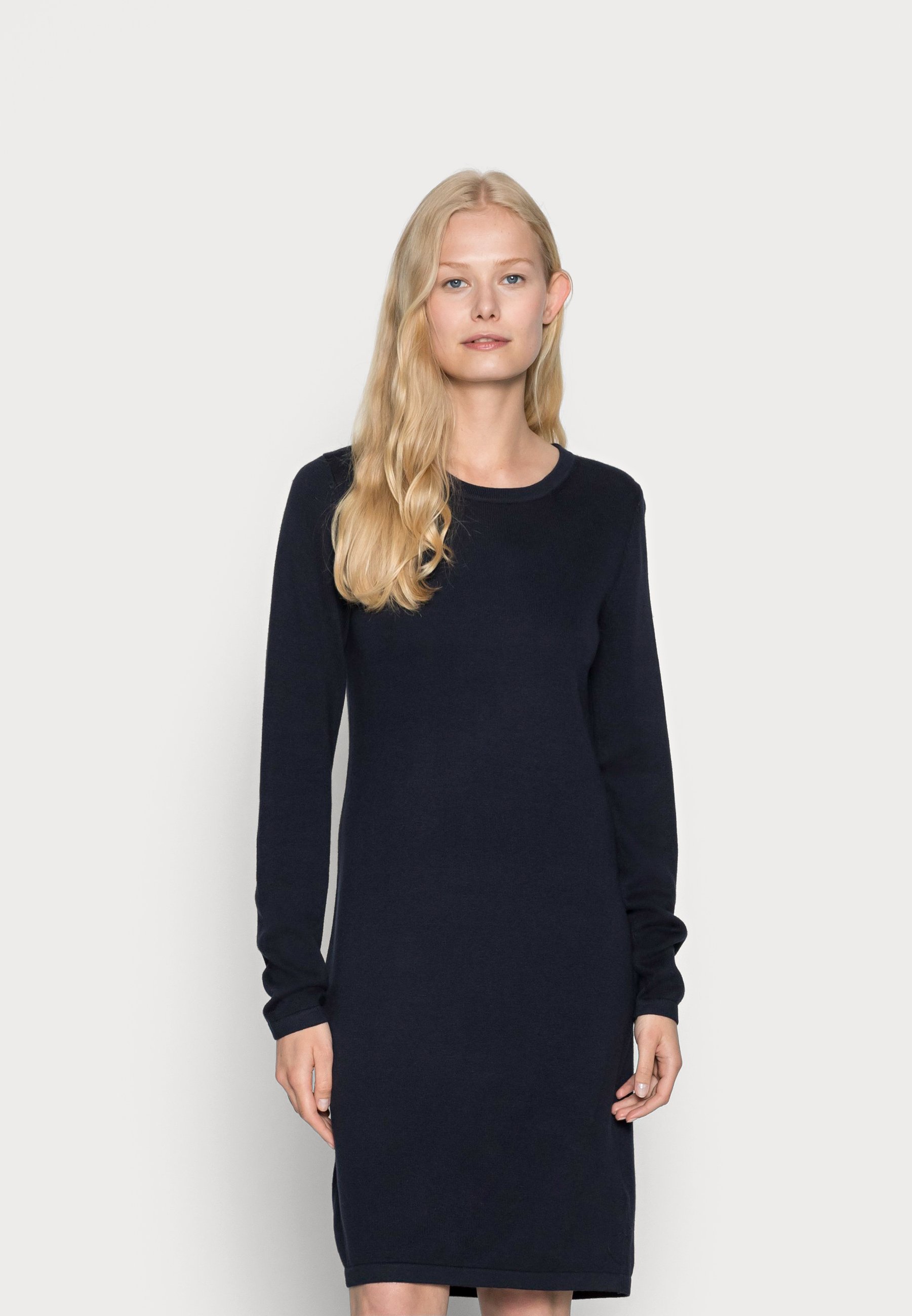 new balance women's sweatshirt