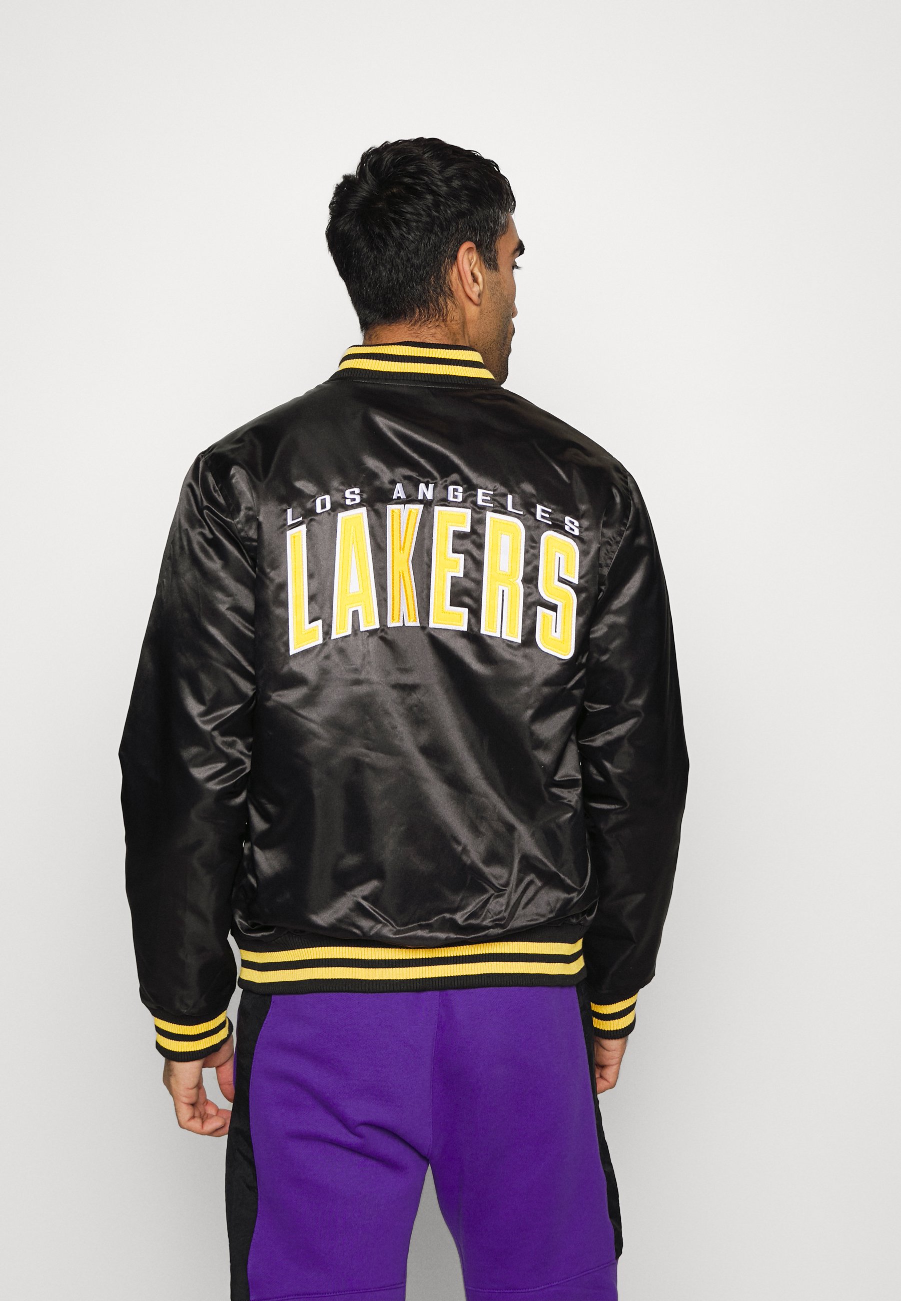 New Era NBA LA LAKERS WORDMARK BOMBER - Sportinė striukė - black/juoda -  Zalando.lt