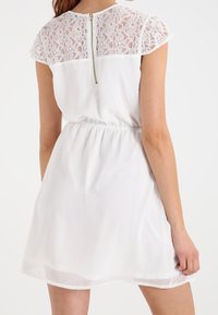 ONLY Vestido informal - off-white