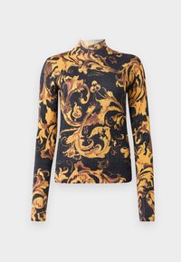 Črna dolgosleeve turtleneck pulover z zapletenimi zlatimi in rjavimi baročnimi cvetličnimi vzorci po celotni površini.