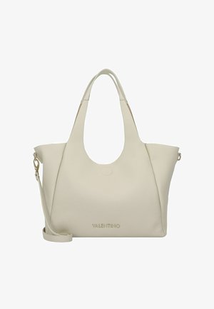 Bolso Valentino en cuero texturizado beige, con diseño redondeado de parte superior abierta, doble asa y correa ajustable. Detalle de logo dorado en la parte frontal.