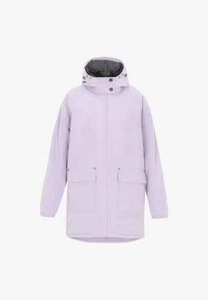 Veste imperméable lavande claire avec une capuche doublée en gris, des boutons-pression à l'avant et deux grandes poches. Présente des poignets élastiques et une coupe décontractée.