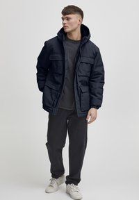 Thumbnail Image 2