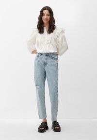 QS Jean boyfriend - himmelblau