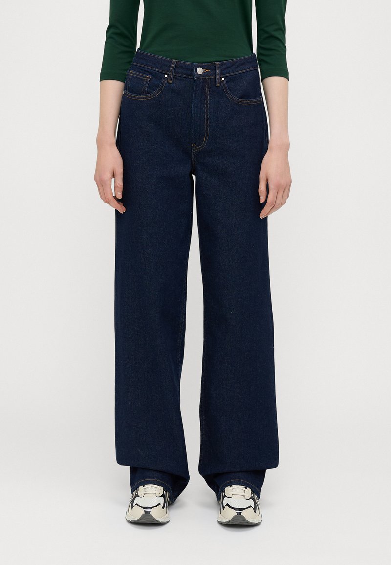 ONLY Tall ONLJUICY WIDE RINSE  - Wide leg - dark blue denim