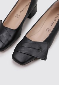 Sandra Fontán REINA - Pumps - black