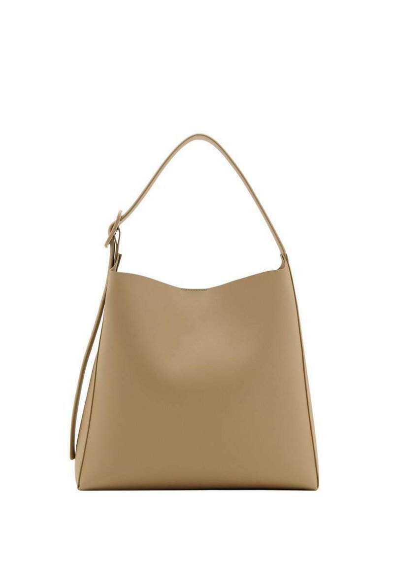 Borsa a tracolla in pelle beige con parte superiore curva, base piatta e una sola tracolla. Texture liscia con design minimalista. Nessun hardware visibile.