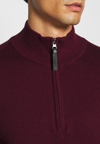 INDICODE JEANS Strickpullover - bordeaux