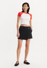 Levi's® WRAP SKIRT - Átlapolós szoknya - open mind