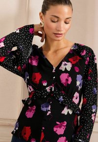 Love & Roses REGULAR FIT - POPPY POLKA DOT PRINTED V-NECK FRILL  - Blūze - black floral
