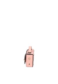 Borsa a tracolla rettangolare rosa con bordi neri, hardware dorato, manico laterale e una superficie liscia. Presenta un emblema decorativo a forma di cavallo su un lato.
