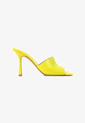 Bottega Veneta, Mules à talons - green