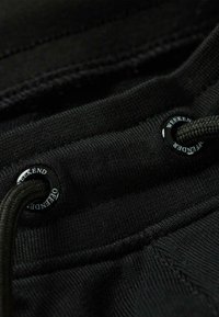 Weekend Offender HAWKINS ZIP POCKET - Treniņtērpa apakšdaļas - black