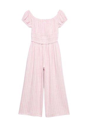 Lyserød off-shoulder jumpsuit med korte pufærmer, rynket talje og vide bukseben med subtile lodrette striber.