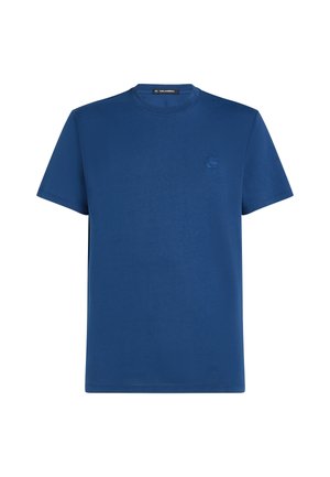 Zils apļa kakla T-kreklis, kas izgatavots no gludas kokvilnas auduma, ar īsām piedurknēm un smalku izšūtu logotipu uz krūtīm.