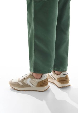 PARIS POWER - Sneakers basse - weiß beige