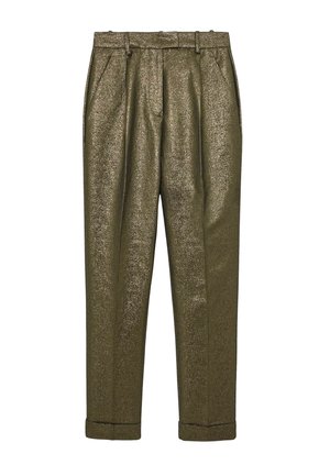 Pantaloni color khaki realizzati in un tessuto lucido e testurizzato, con una frontale plissettato e orli a risvolto. Vestibilità su misura e passanti per cintura inclusi.