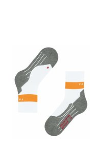 Graue und weiße Socken mit orangefarbenen Streifen und rotem Text auf den Sohlen, entworfen für Komfort und Stil, nebeneinander platziert.