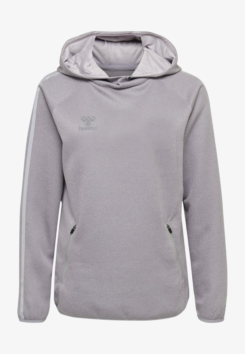 Sweatshirt à capuche gris avec une finition texturée, doté de poches latérales zippées et de rayures blanches sur les manches. Logo sur la poitrine.