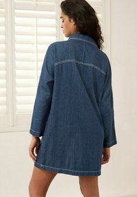 Next MINI - REGULAR FIT - Jeanskleid - rinse blue