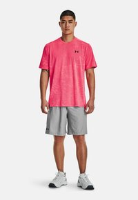 Under Armour TECH VENT TRAININGS - Korte sportsbukser - mod gray