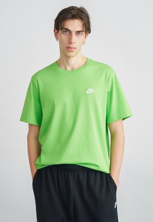 CLUB TEE - Βασικό μπλουζάκι - mean green